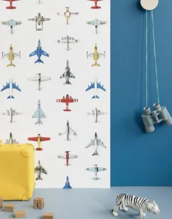 Airplanes, White