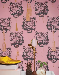 Coco Tiger, Pink