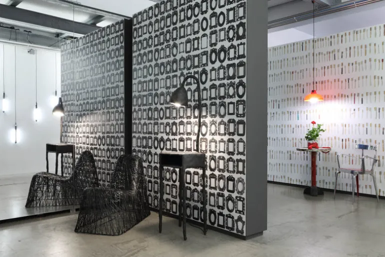 DRO-01 Obsession by Daniel Rozensztroch