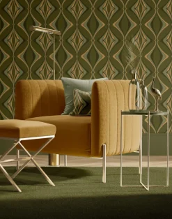 Hourglass, Forest Gold on Green
