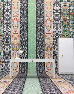 JOB-04 Alt Deutsch Archives Wallpaper by Studio Job