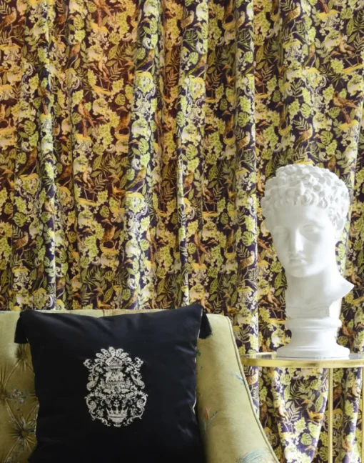 La Voliere Velvet