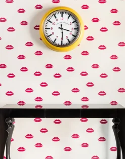 Lips, Red on Cream