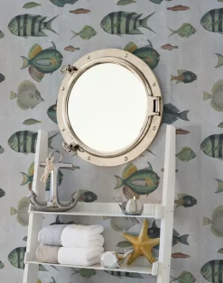 Poissons, Grey